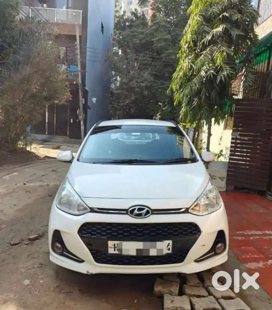 Hyundai Grand I10 Sportz 2018 Km Driven