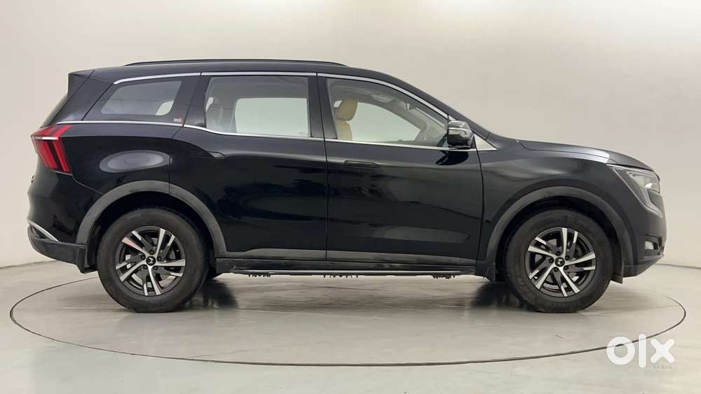 Mahindra Xuv700 2.2 Ax 5 Diesel At 7 Str, 2024, Diesel