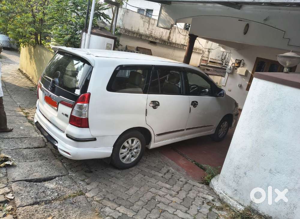 Toyota Innova 2.5 V 7 Str, 2015, Diesel