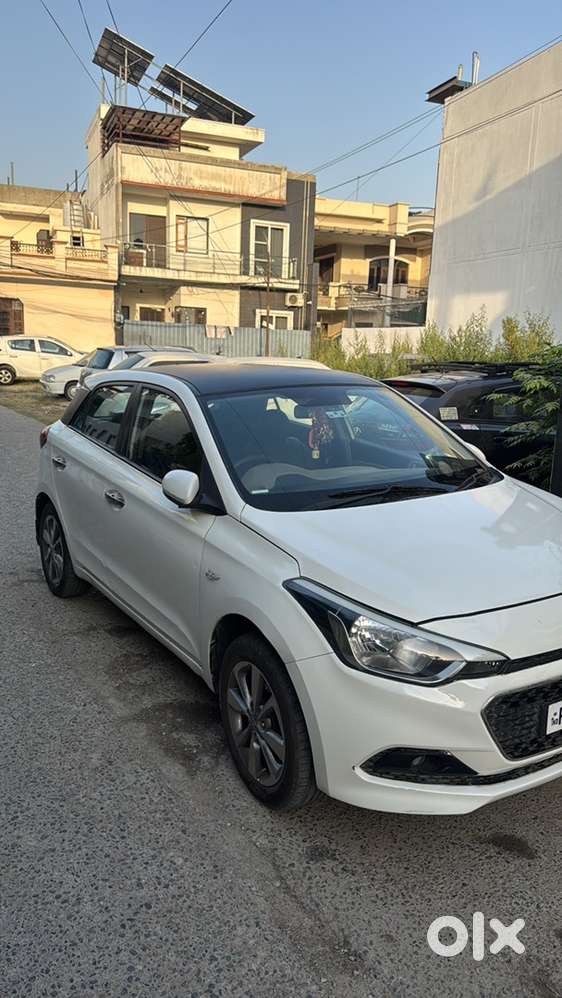 Hyundai I20 Magna Petrol 2015