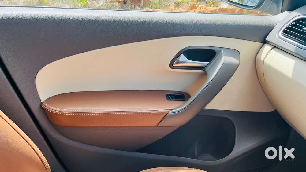 Volkswagen Vento Petrol Manual 2011