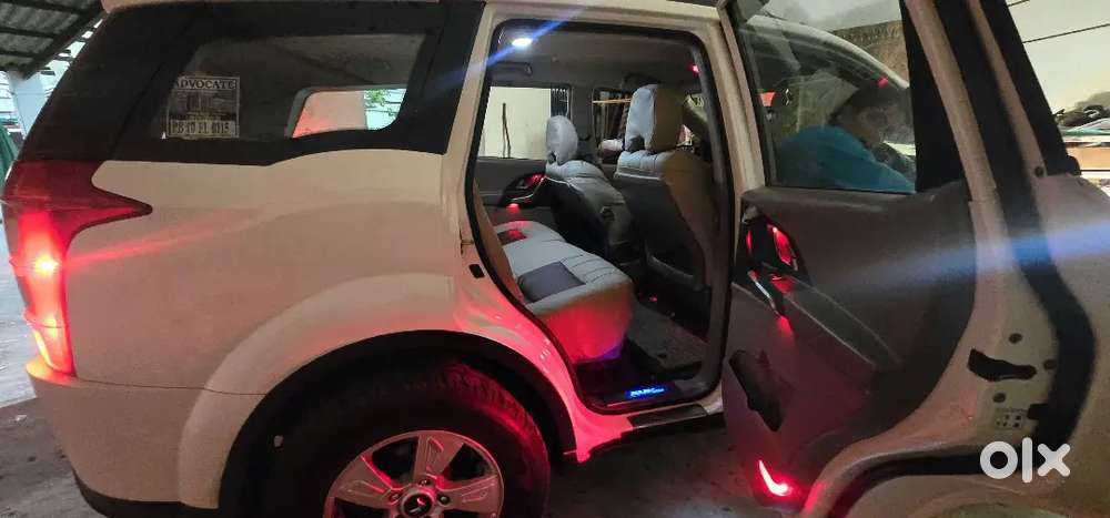 Xuv 500 With Service Record In A1 Condition