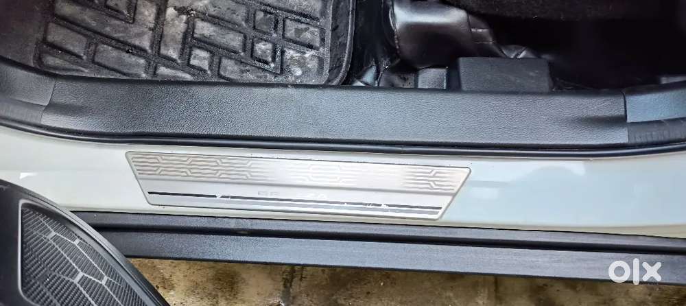 Maruti Suzuki Vitara Brezza 2025 Petrol 4856 Km Driven