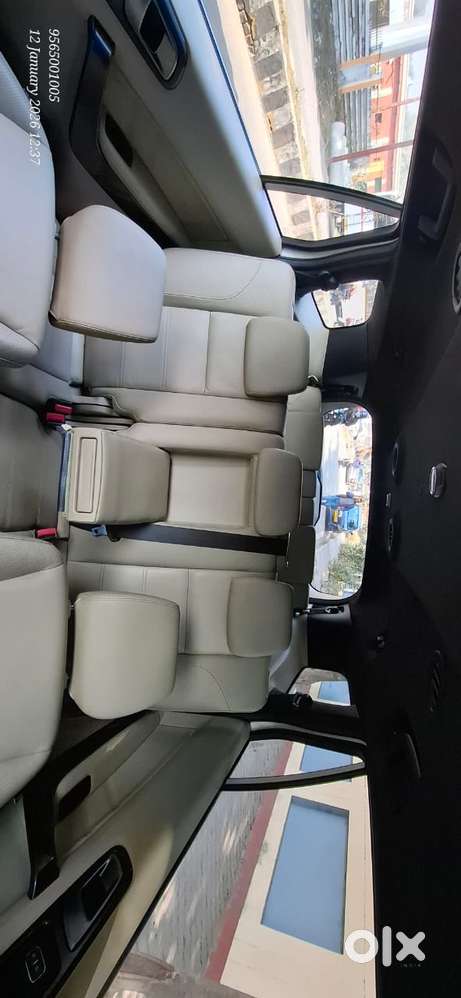 Ford Endeavour 2.2 Titanium At 4x2, 2016, Diesel