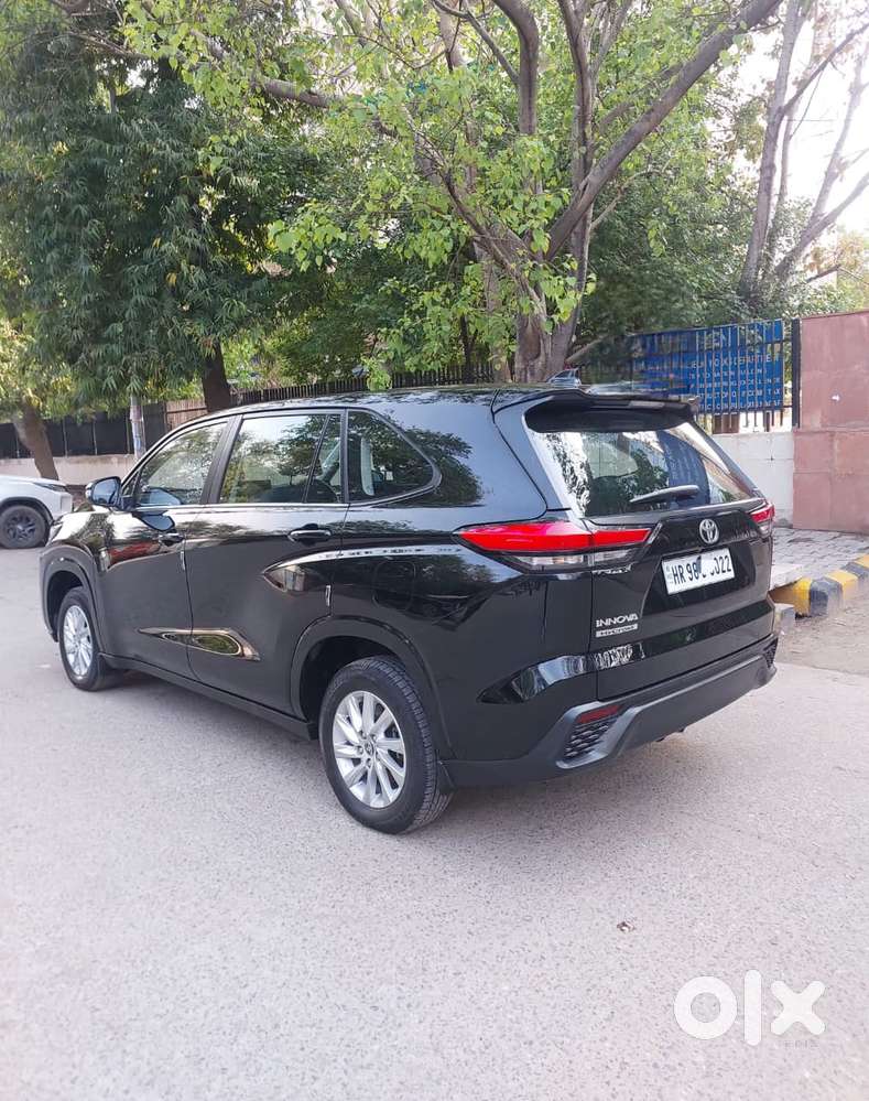 Toyota Innova Hycross 2.0 Gx 7 Str, 2024, Petrol