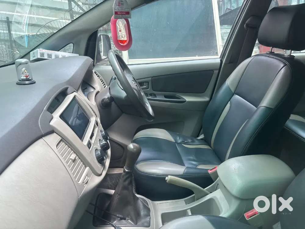 Toyota Innova 2012 Diesel Well Maintained Company Service Record