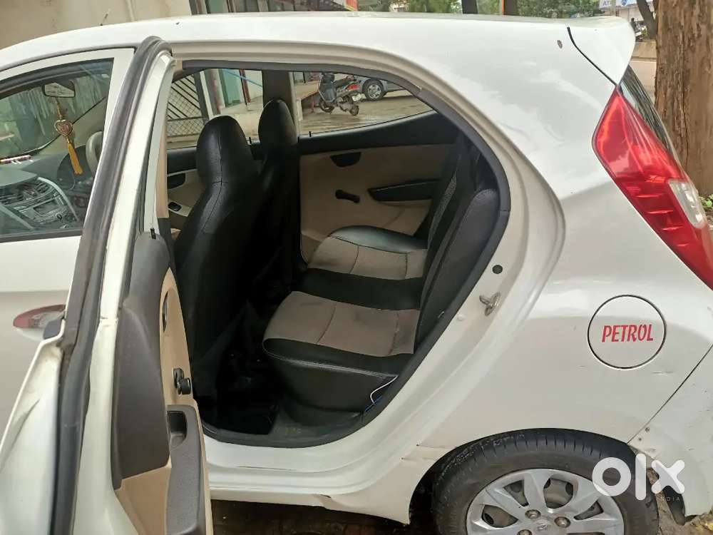 Hyundai Eon Magna 2015 Petrol Manual