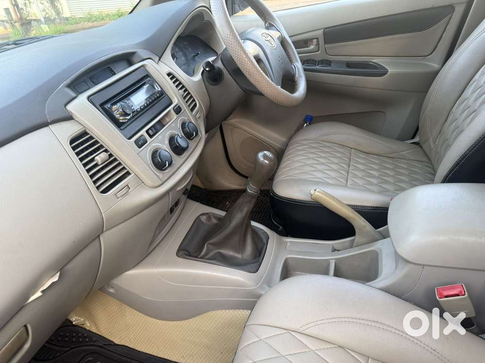 Toyota Innova 2.5 G (diesel) 7 Seater, 2014, Diesel