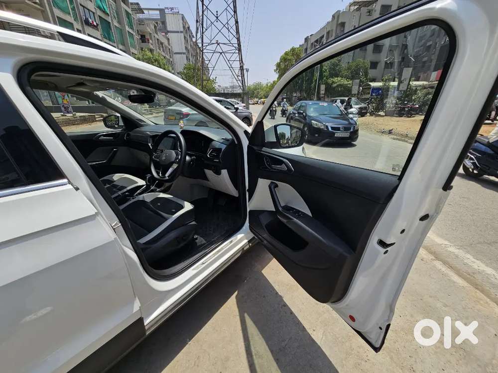 Volkswagen Taigun 2026 Petrol 4900 Km Driven