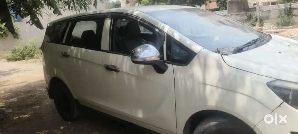 Mahindra Marazzo 2019 Diesel 78000 Km Driven