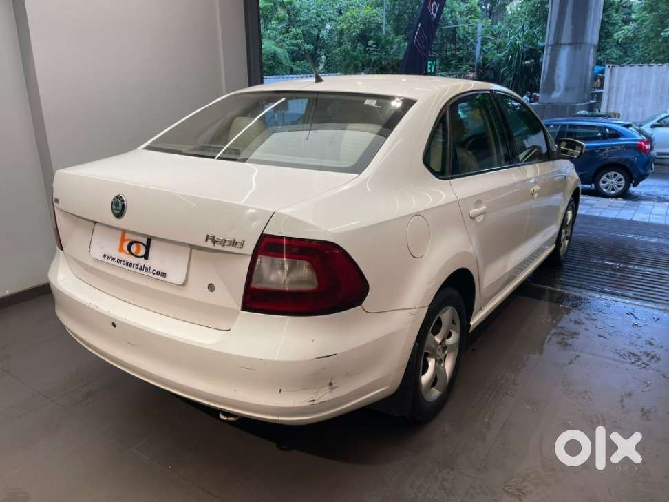 Skoda Rapid 2013-2016 1.6 Mpi At Elegance, 2012, Petrol