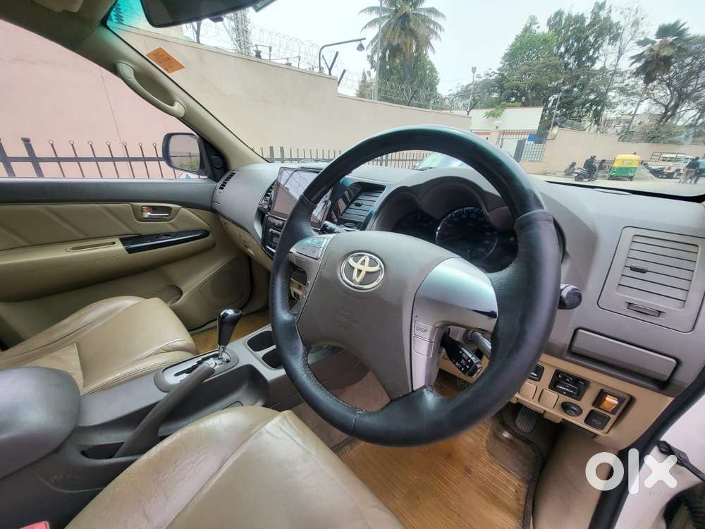 Toyota Fortuner 3.0 4x2 Automatic, 2012, Diesel
