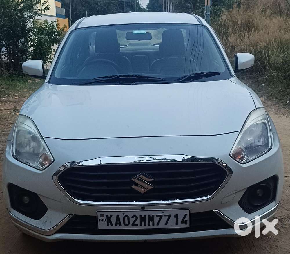 Maruti Suzuki Swift Dzire Vxi Optional, 2017, Petrol