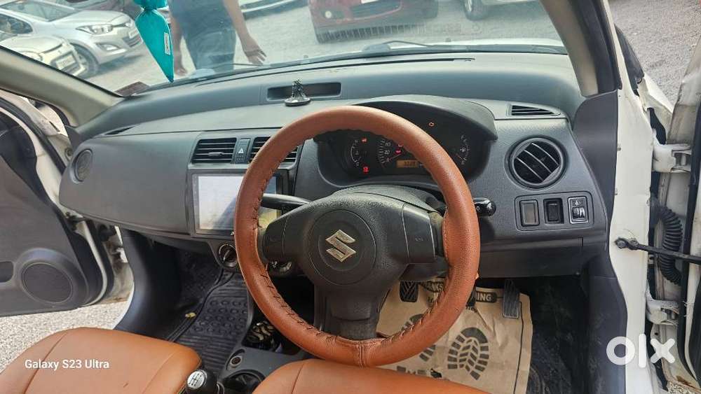 Maruti Suzuki Swift Dzire