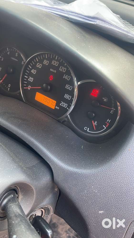 Swift 2011 Maruti