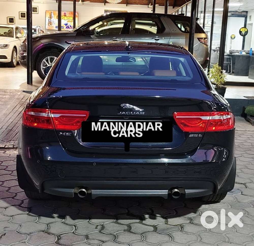 Jaguar Xe Pure, 2016, Petrol
