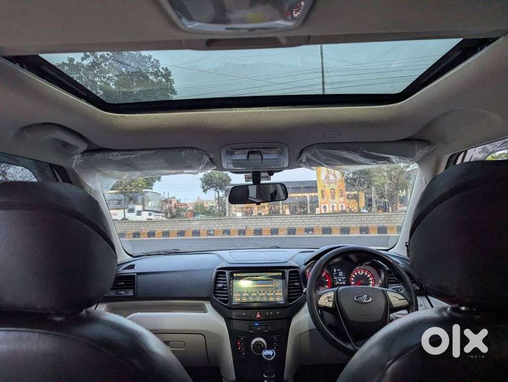 Mahindra Tuv 300 T6, 2022, Diesel