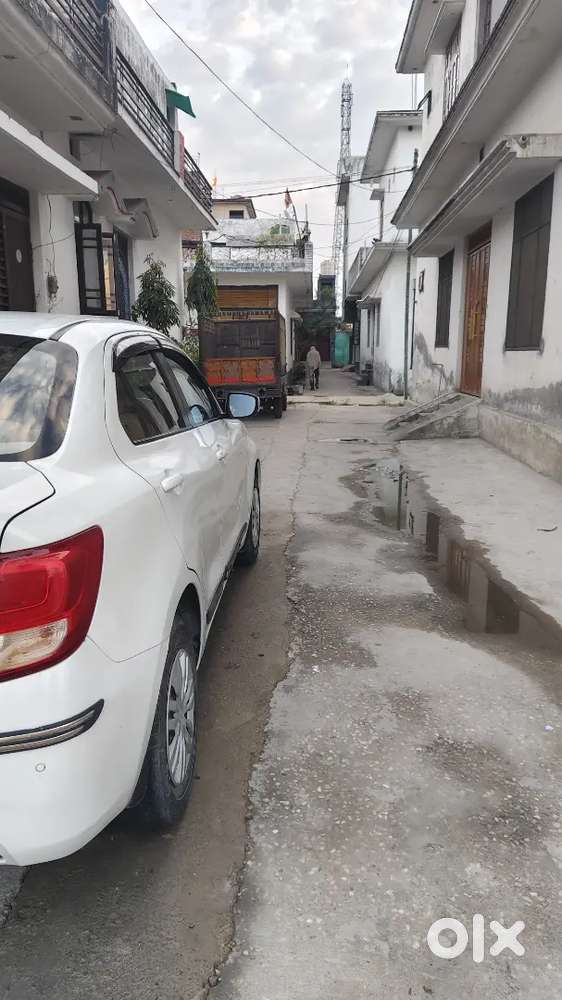 Maruti Suzuki Dzire 2021 Petrol 33000 Km Driven