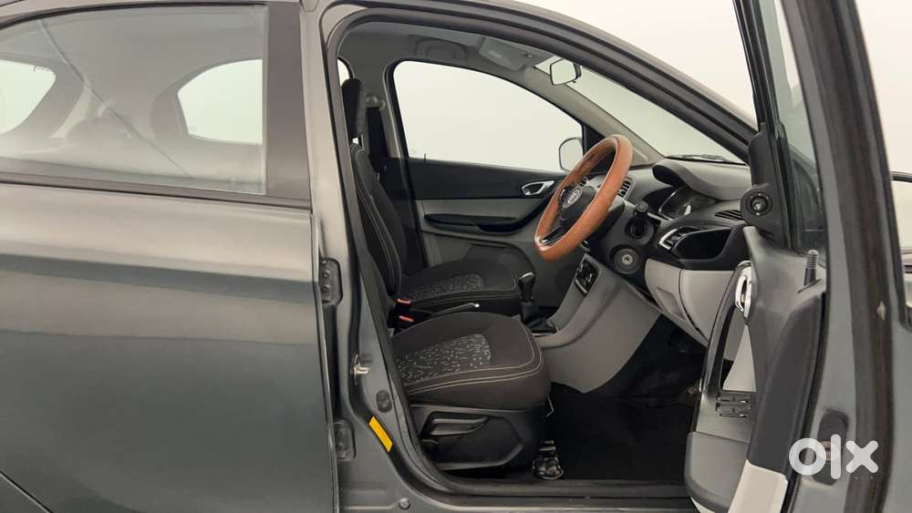 Tata Tiago 1.2 Revotron Xz Plus Dual Tone, 2020, Petrol