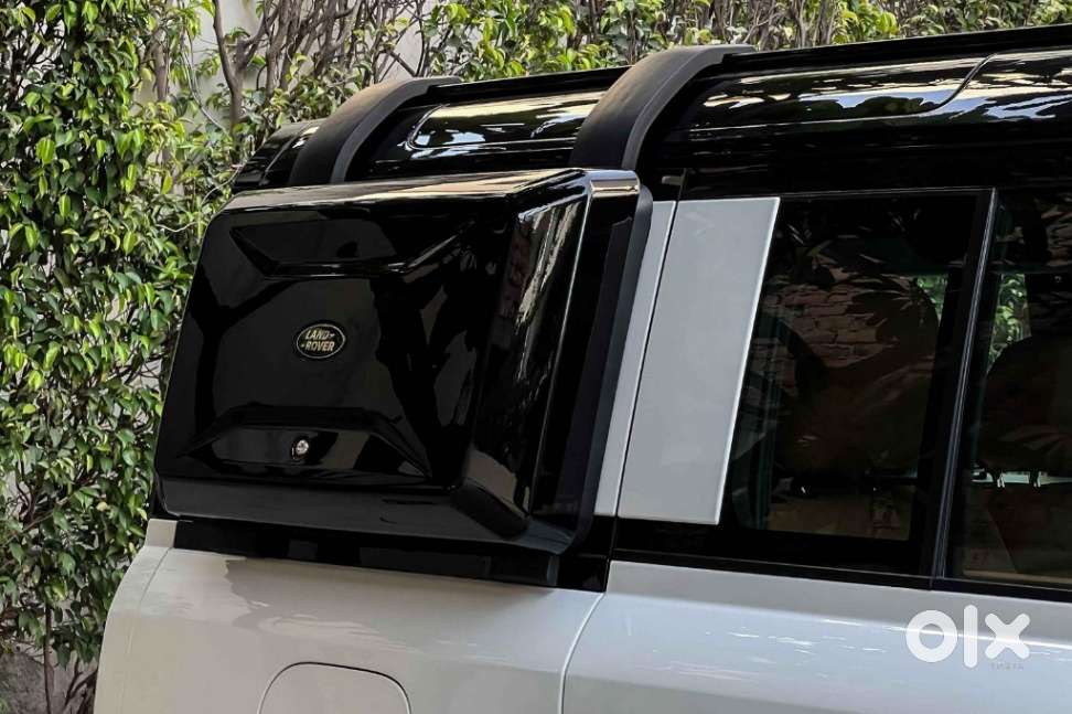 Land Rover Defender, 2023, Petrol