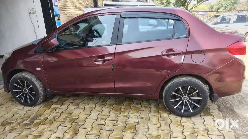 Honda Amaze 2nd Gen 2013 Diesel 85000 Km Driven