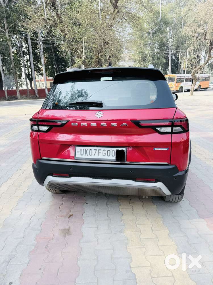 Maruti Suzuki Brezza 1.5 Zxi Plus Smart Hybrid Dual Tone, 2022, Petr..