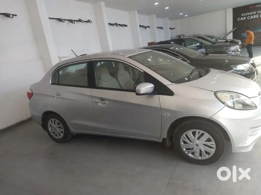 Honda Amaze 2015