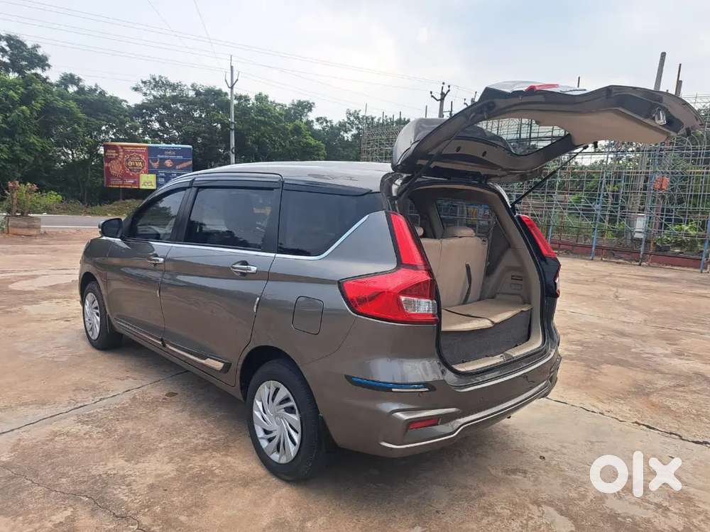 Maruti Ertiga Vxi 2024