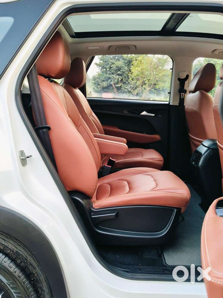 Mg Hector Plus 1.5 Sharp Turbo Cvt 6 Str, 2020, Petrol