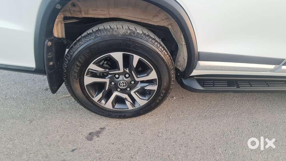 Toyota Fortuner 4x2 At 2.8 Diesel, 2024