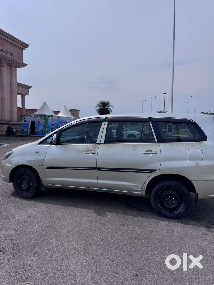 Toyota Innova 2007 Diesel Well Maintained