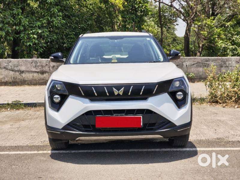 Mahindra Xuv 3xo Mx3, 2024, Petrol