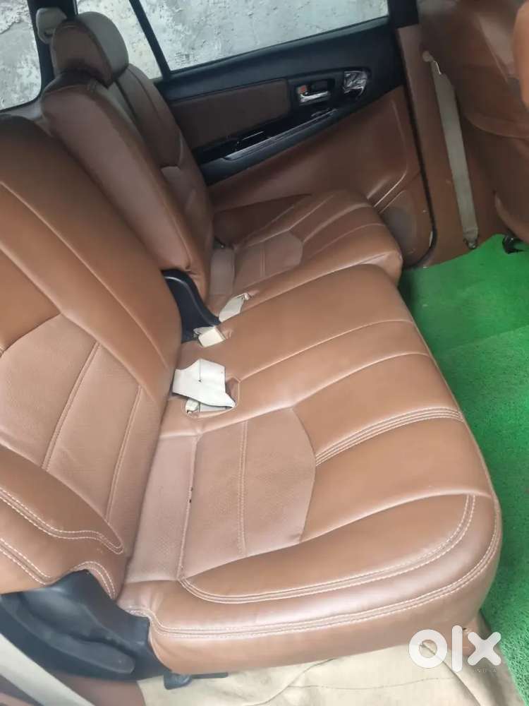 Toyota Innova 2009 Diesel Well Maintained