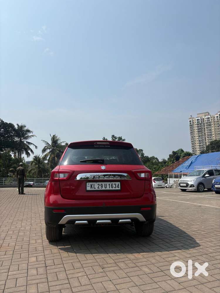 Maruti Suzuki Brezza 1.5 Zxi Smart Hybrid, 2022, Petrol