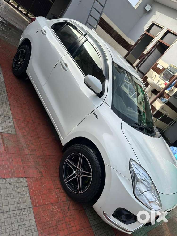 Maruti Suzuki Dzire 2018 Diesel 185000 Km Driven