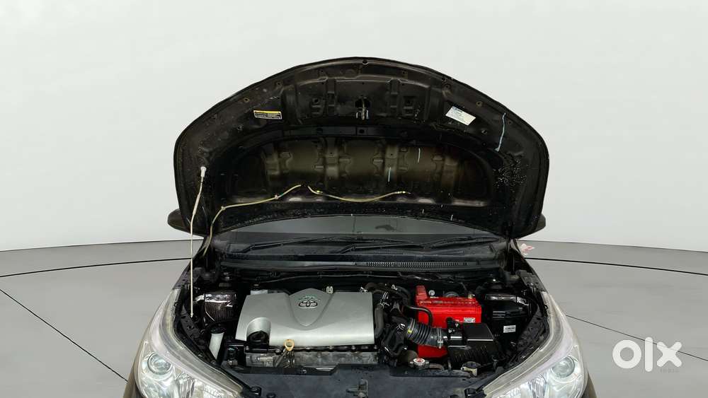 Toyota Yaris J Cvt, 2020, Petrol