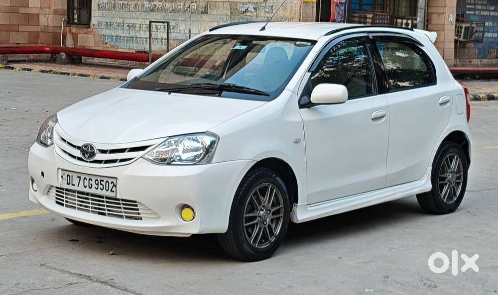 Toyota Etios Liva G, 2012, Petrol