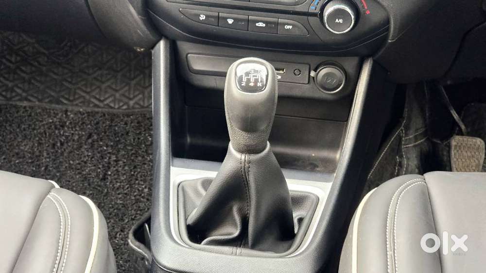 Tata Punch Creative, 2023, Petrol