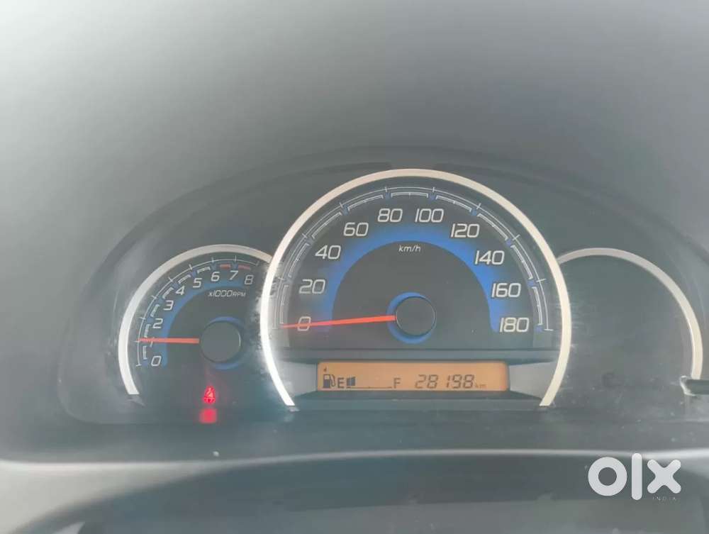 Maruti Suzuki Wagon R Vxi 1.0, 2018, Petrol