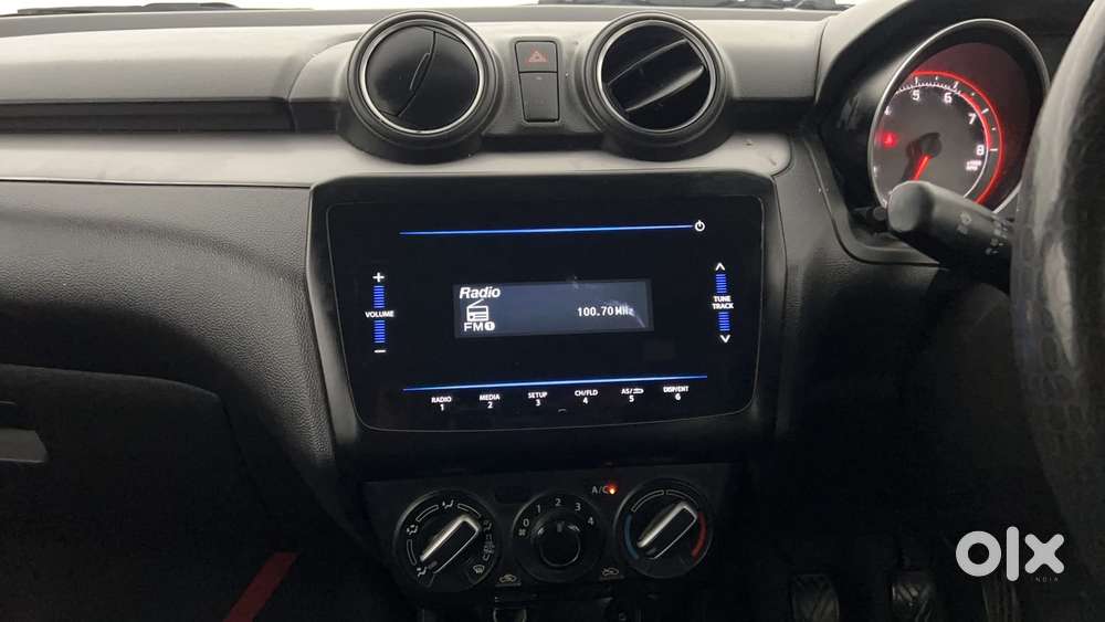 Maruti Suzuki Swift Vvt Vxi, 2021, Petrol