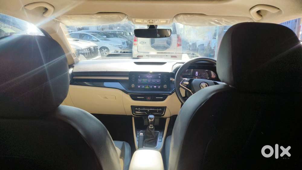 Skoda Slavia 1.5 Tsi Style, 2022, Petrol