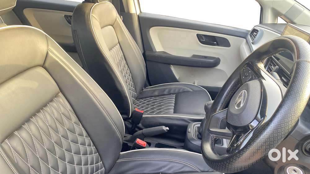 Tata Altroz Xe Petrol, 2022, Petrol