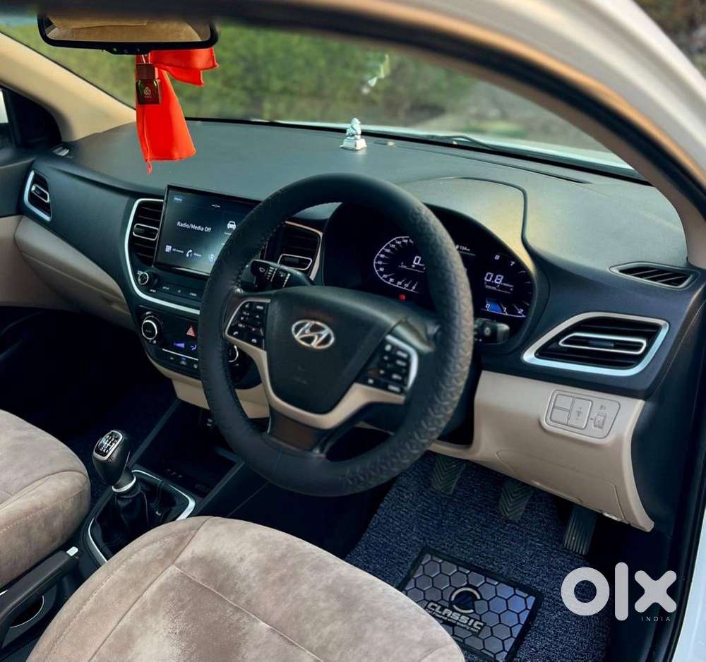 Hyundai Verna 1.5 Sx Ivt, 2020, Petrol