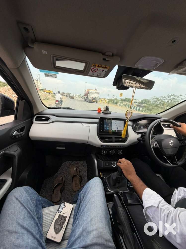 Renault Kiger Petrol 2025