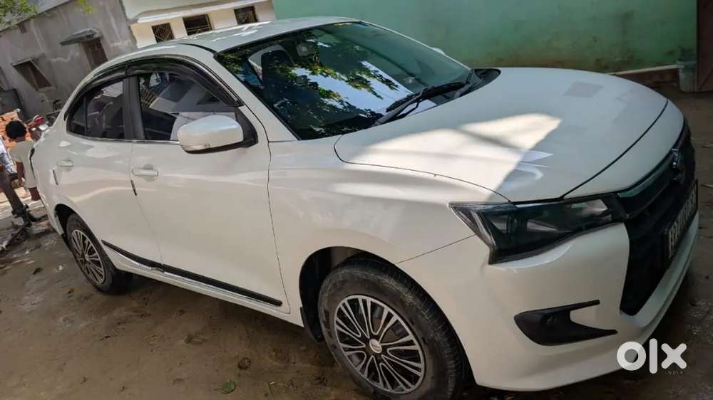 Maruti Suzuki Dzire Vxi Cng 2026