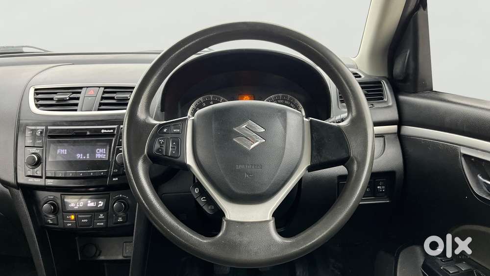 Maruti Suzuki Swift Zxi, 2015, Petrol