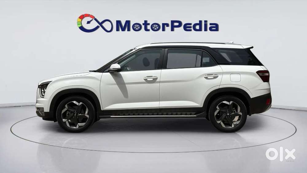 Hyundai Alcazar 2.0 Signature (o) Petrol At 6 Str, 2022, Petrol