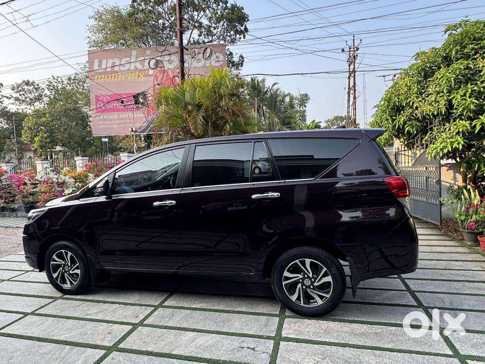 Toyota Innova Crysta 2.4 V 7 Str, 2020, Diesel