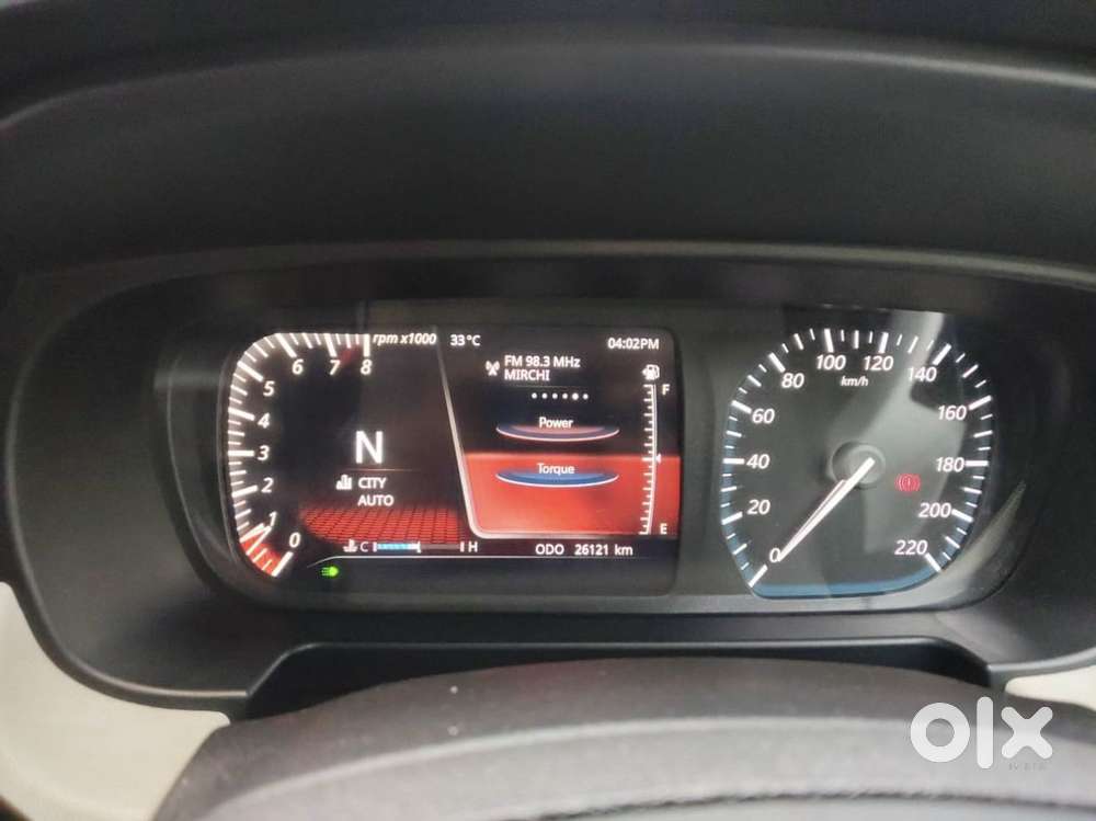 Tata Punch 1.2 Revotron Creative Amt Dual Tone, 2022, Petrol