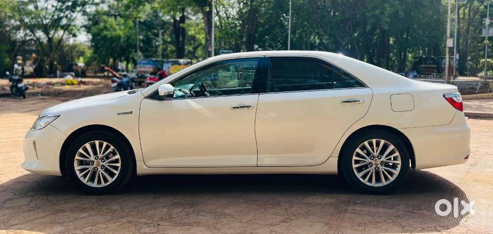 Toyota Camry Hybrid 2.5, 2015, Petrol